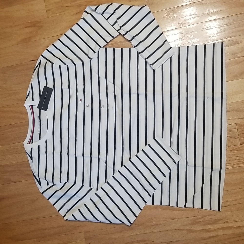 Tommy Hilfiger Tee Shirt Mens XL  Long Sleeve Striped Navy White- New